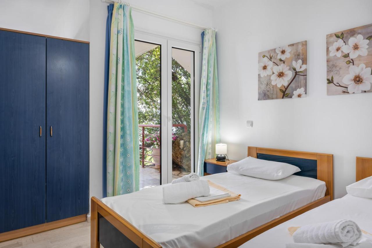 Miranda Resort Nikiána Kültér fotó